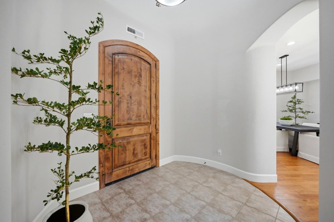 House in Gilroy, California, United States 3 - 17819001
