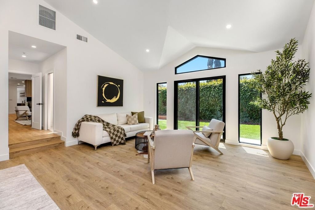 House in Los Angeles, California, United States 4 - 17822274