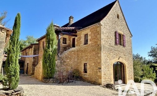 House in Saint-Vincent-le-Paluel, Nouvelle-Aquitaine, France 1