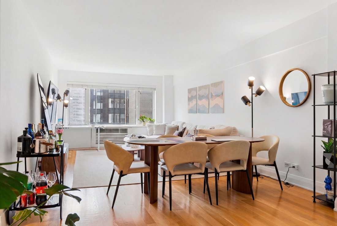 Condo in New York, New York, United States 3 - 17602597