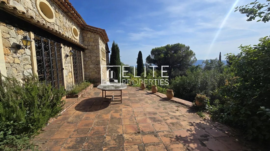House in Grasse, Provence-Alpes-Côte d'Azur, France 2 - 17834216