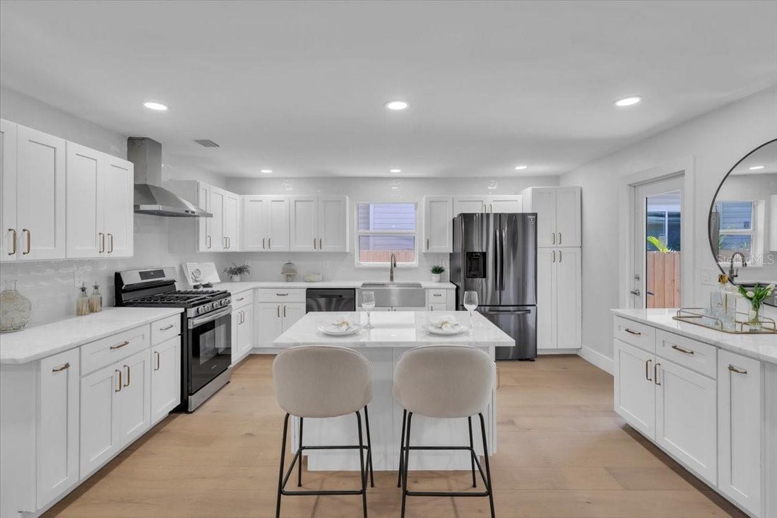 House in St. Petersburg, Florida, United States 3 - 17823403