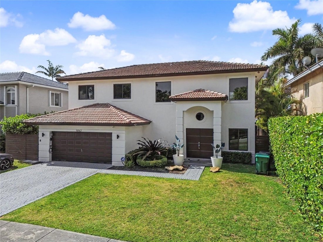 House in Miami, Florida, United States 3 - 17826855