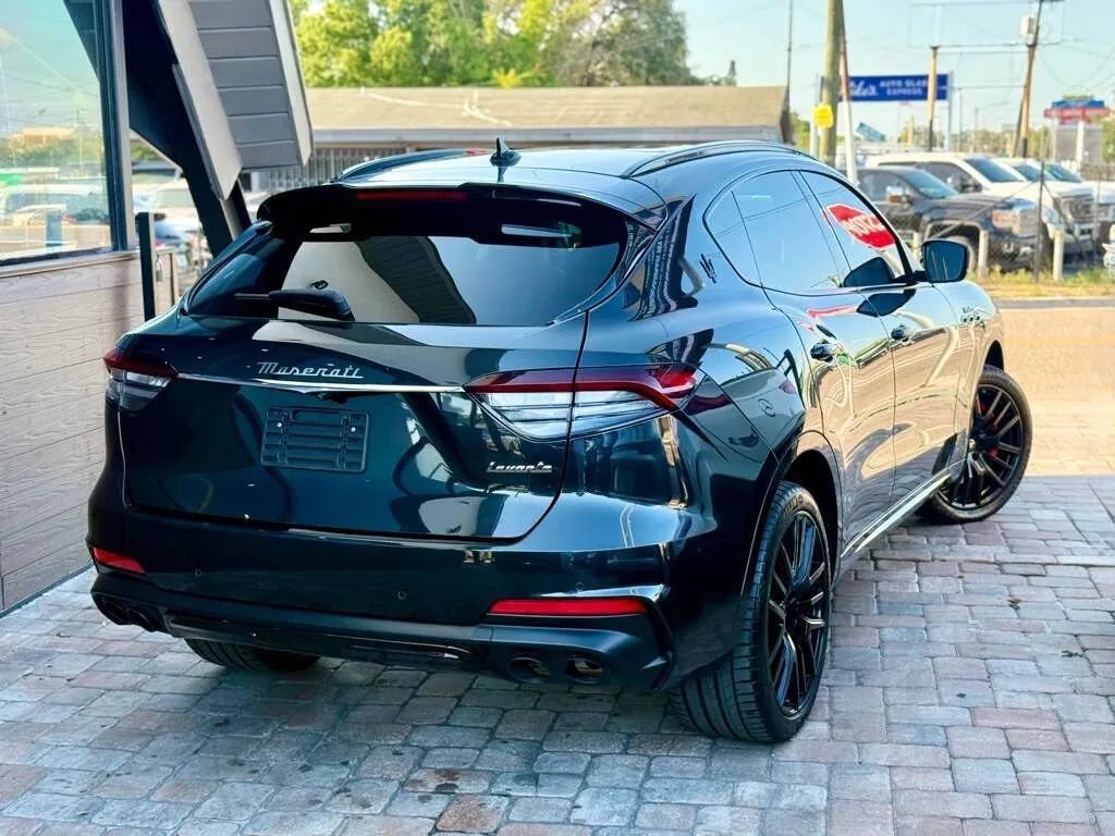 Suv in Tampa, FL, United States 3 - 17818791