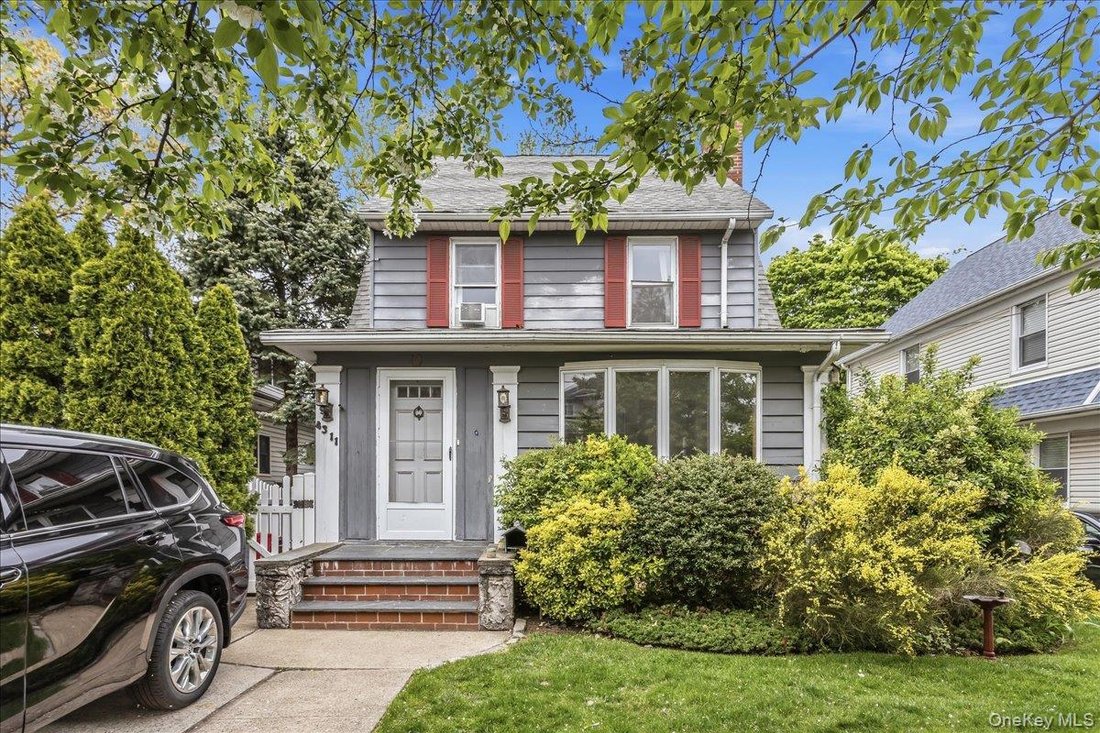 House in New York, New York, United States 1 - 17816535