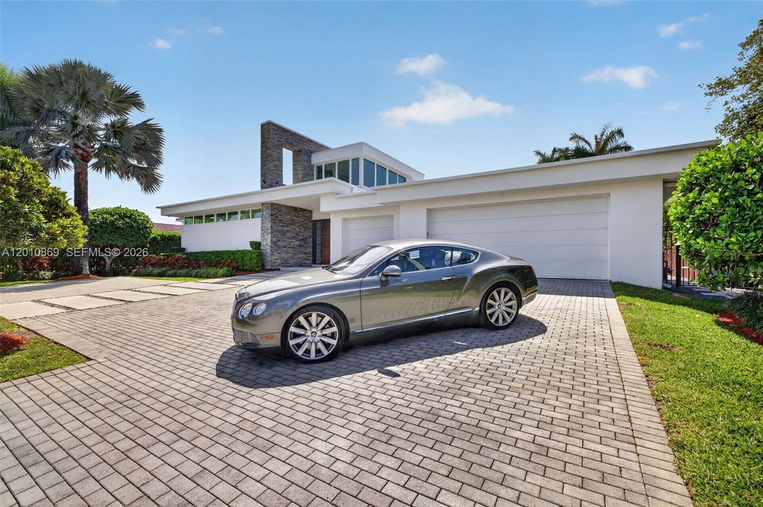 House in Hallandale Beach, Florida, United States 2 - 17822459