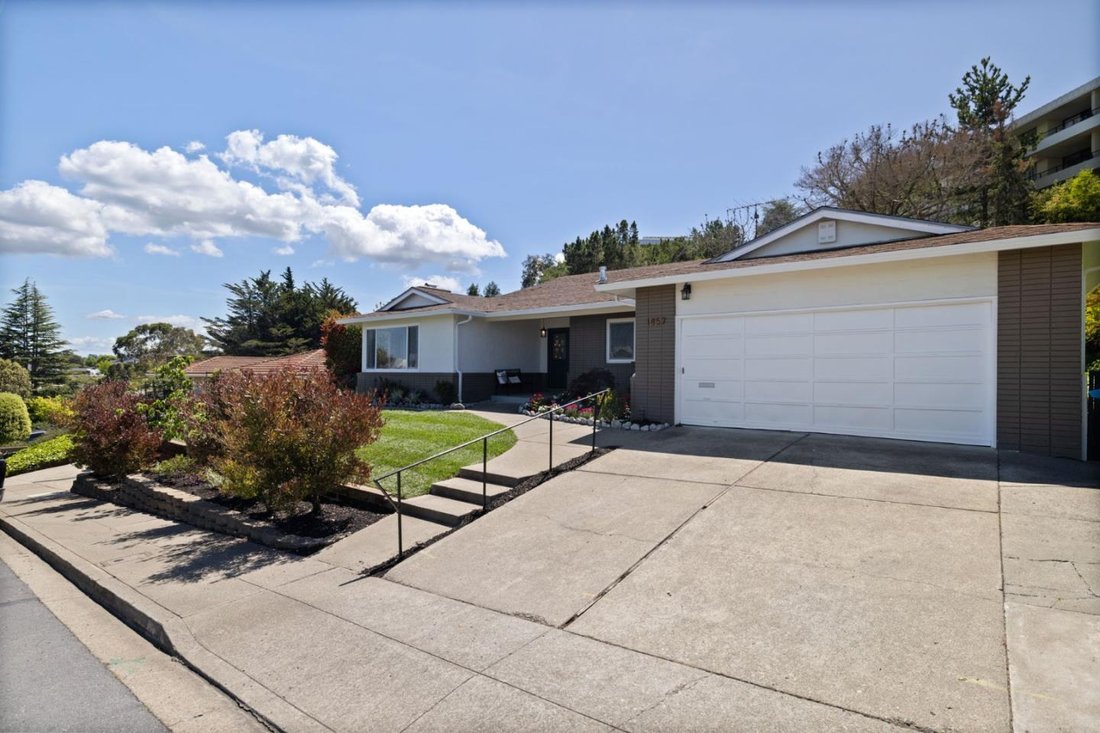 House in Burlingame, California, United States 3 - 17822689