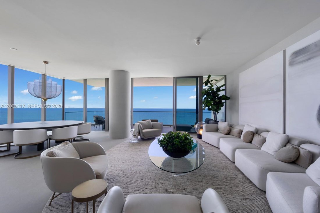 Condo in Hallandale Beach, Florida, United States 1 - 17820482