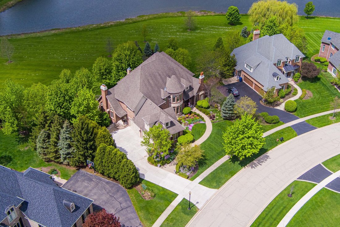House in Campton Hills, Illinois, United States 3 - 17833166