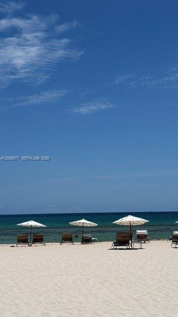 Condo in Miami Beach, Florida, United States 2 - 17826856