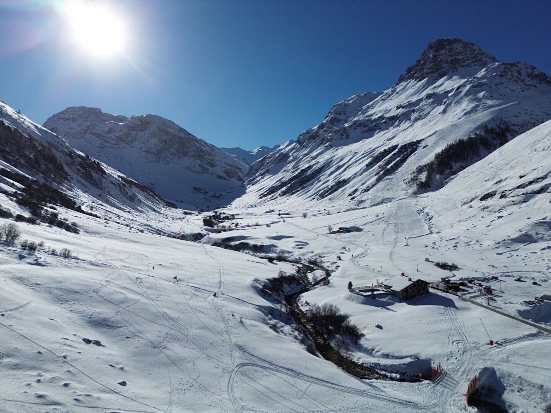 Chalet in Val-d'Isere, Auvergne-Rhône-Alpes, France 5 - 17817235