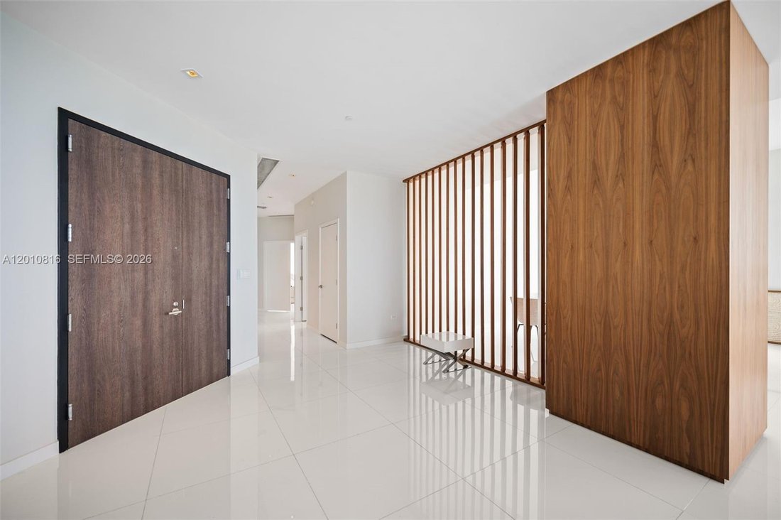 Condo in Miami, Florida, United States 2 - 17817966