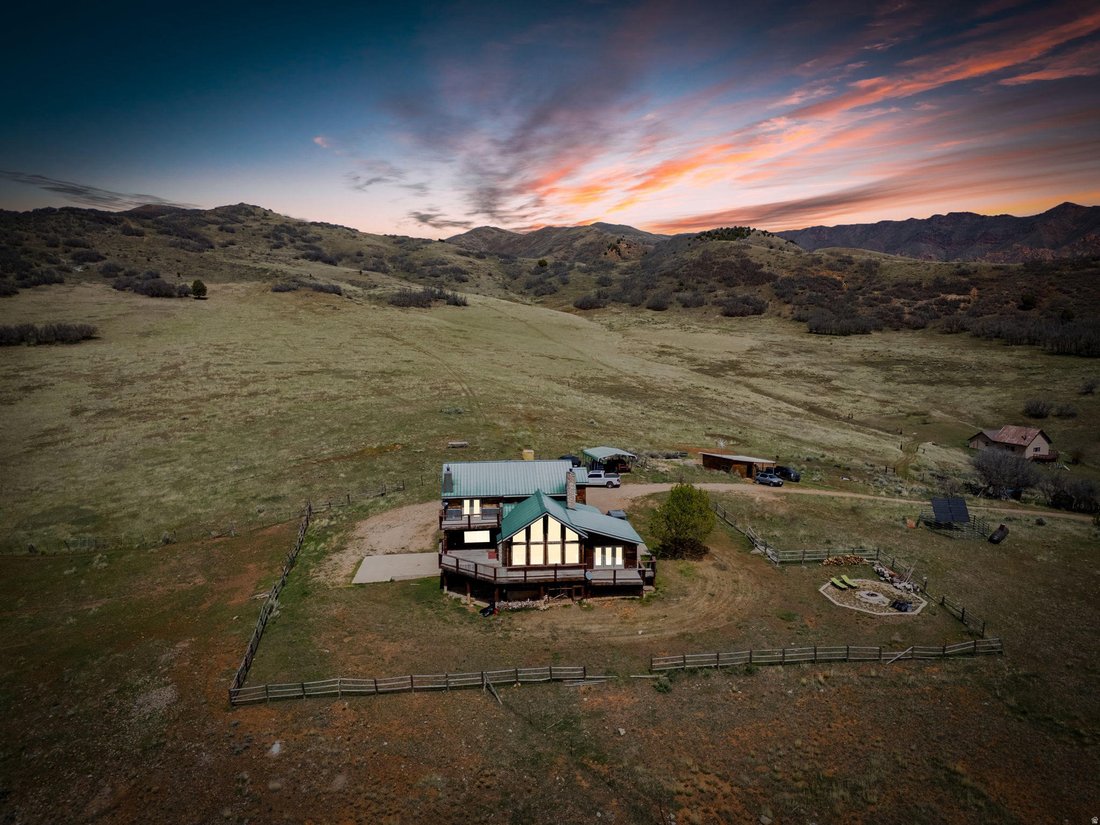 House in Springville, Utah, United States 1 - 17825396