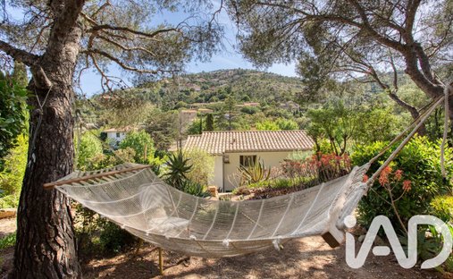 House in Le Dramont-Agay-Anthéor-Le Trayas, Saint-Raphaël, France 1
