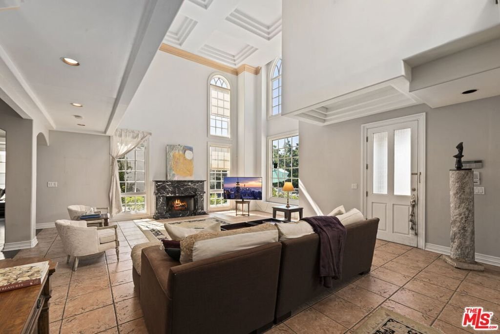 House in Los Angeles, California, United States 4 - 17828509