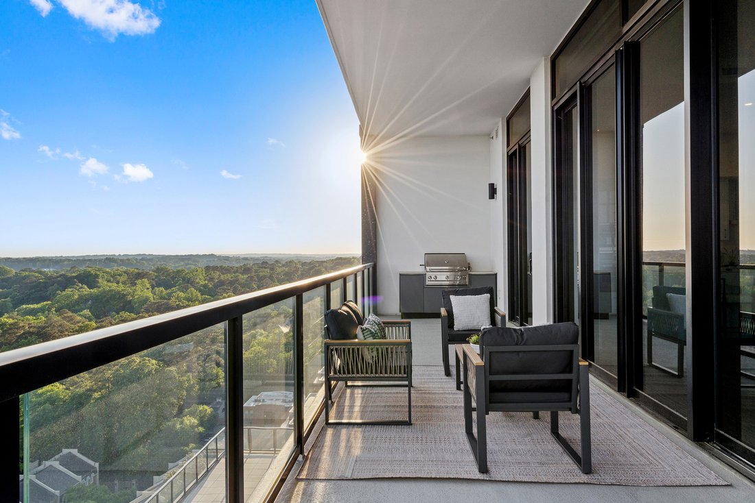 Condo in Atlanta, Georgia, United States 5 - 17827258