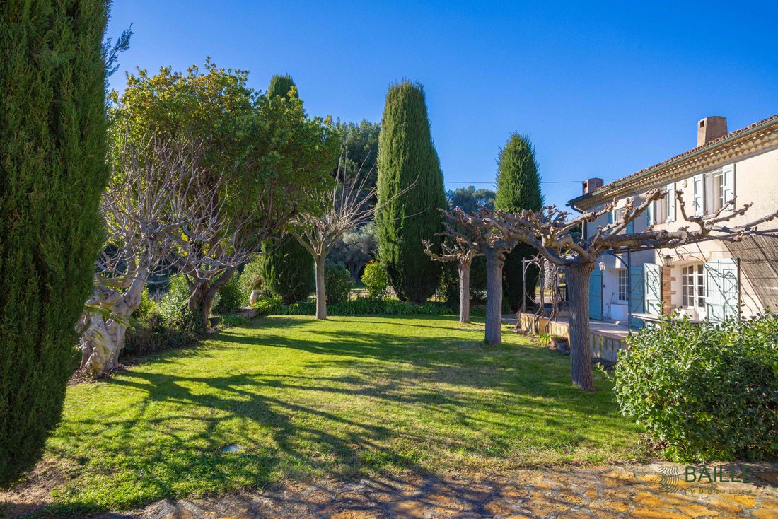 House in Le Castellet, Provence-Alpes-Côte d'Azur, France 3 - 16947693