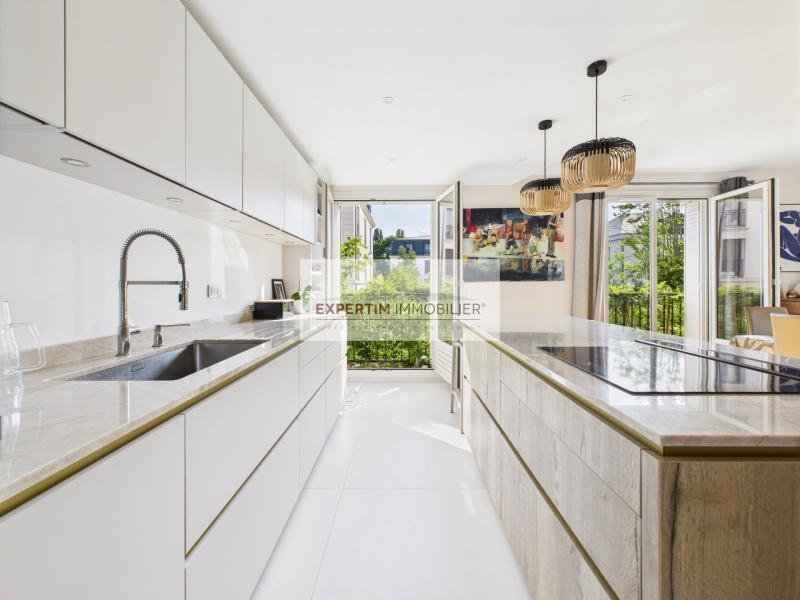 Apartment in Domaine National du Château, Versailles, France 4 - 17830365