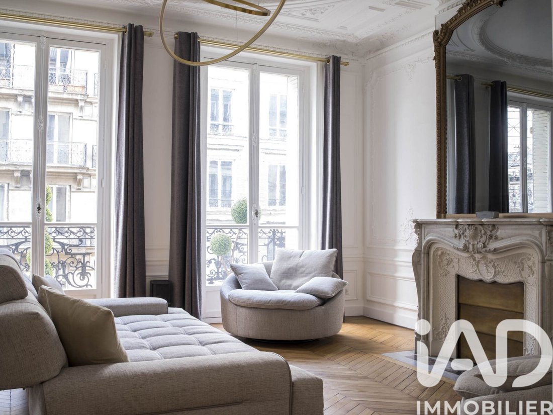 Apartment in Saint Vincent de Paul-Lariboisière, Paris 10e Arrondissement, Paris 1 - 17823800