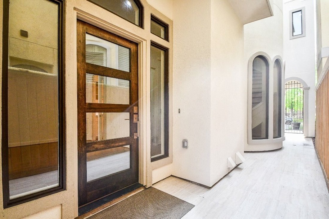 Townhouse in Houston, Texas, United States 4 - 17818352