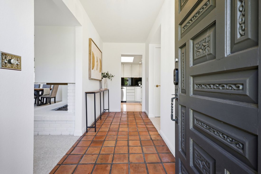 House in Belmont, California, United States 5 - 17821666