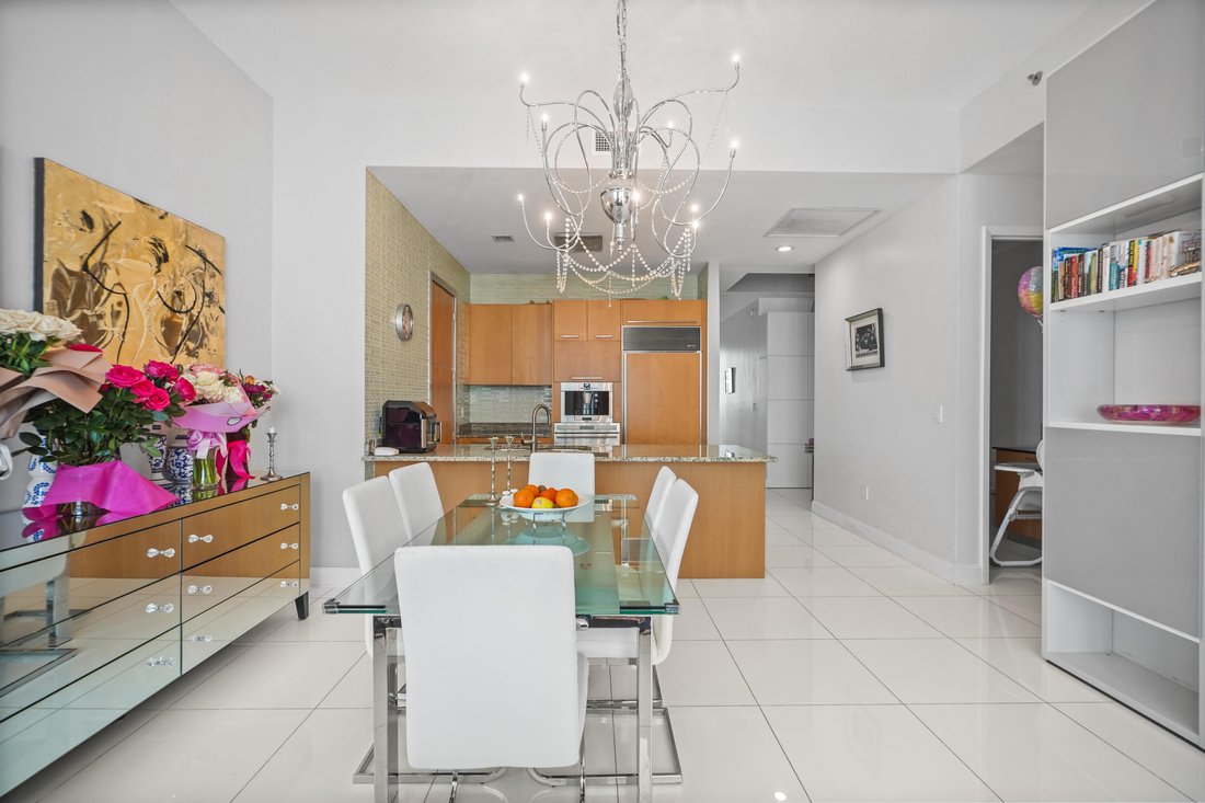 Condo in Sunny Isles Beach, Florida, United States 4 - 17816322