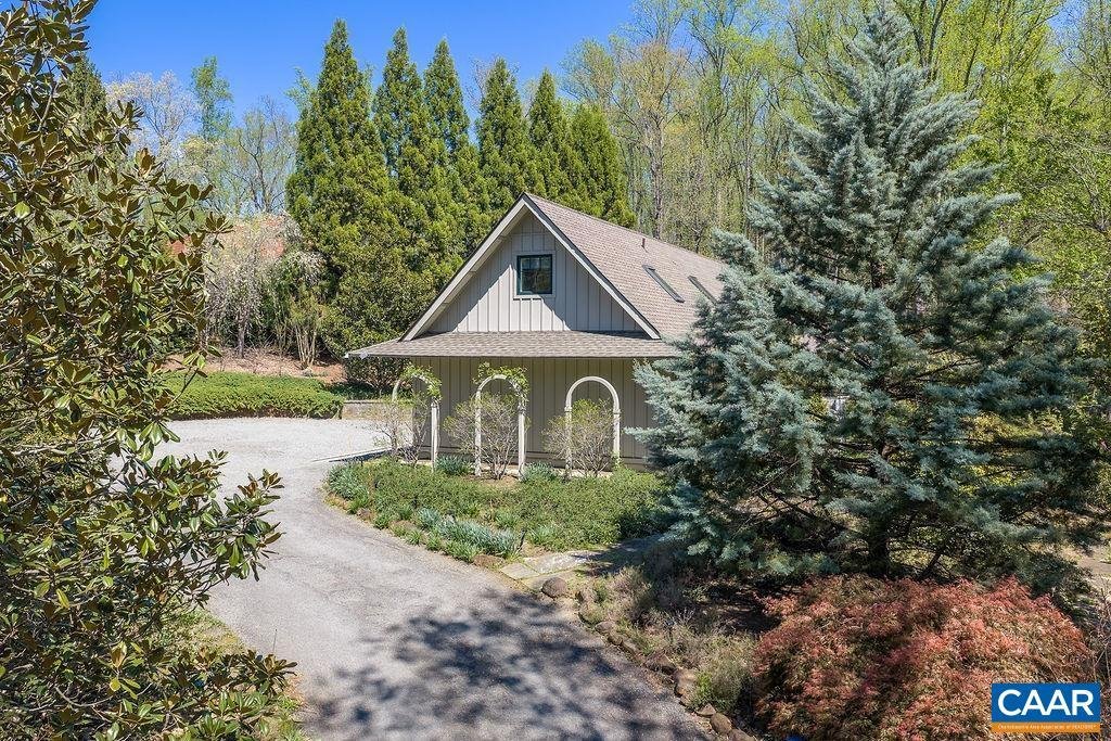 House in Charlottesville, Virginia, United States 3 - 17819507