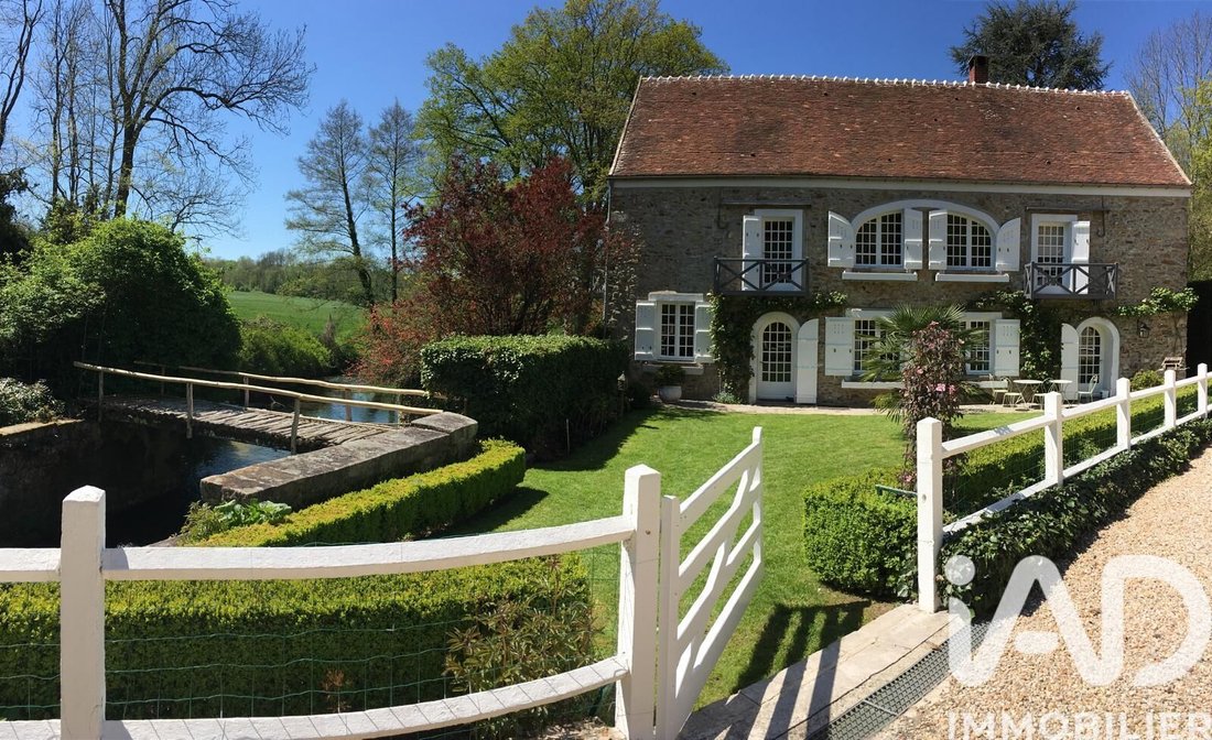 House in Saints, Beautheil-Saints, France 1 - 17823590