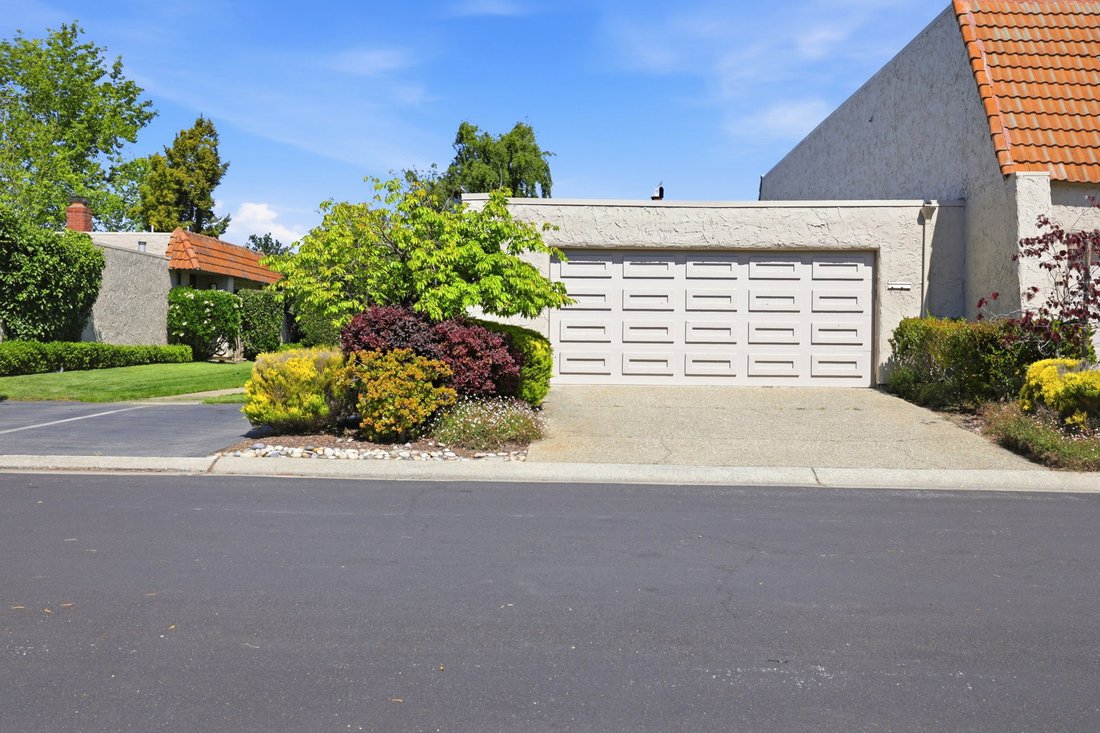 House in Belmont, California, United States 4 - 17821666