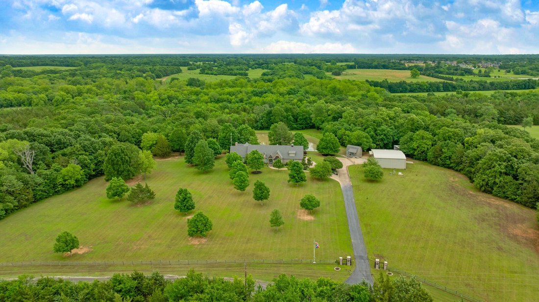 House in Paris, Texas, United States 4 - 17829298