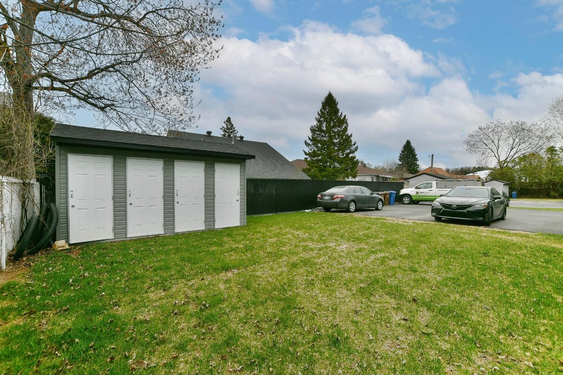House in Laval, Quebec, Canada 4 - 17825081