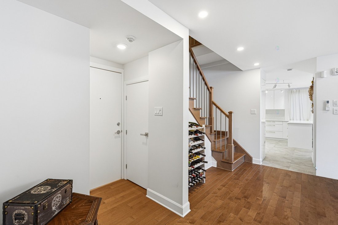 Condo in Montréal, Quebec, Canada 5 - 17290272