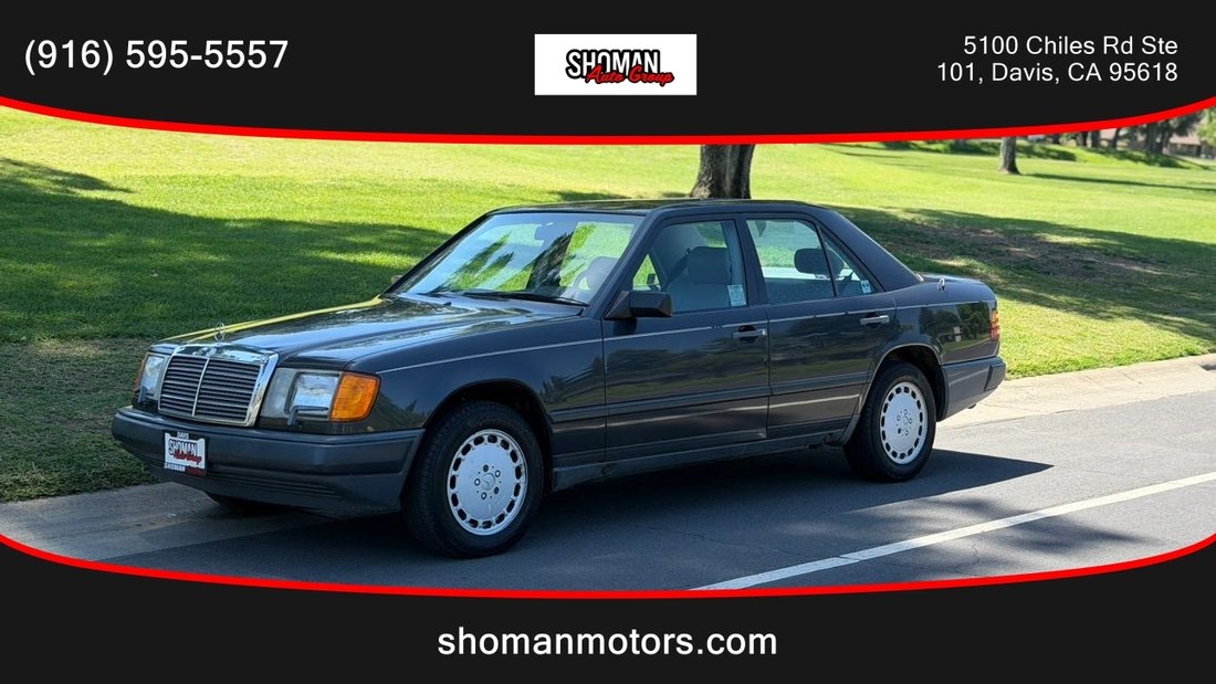 Sedan in Davis, CA, United States 1 - 17818512