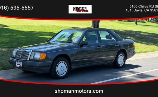 1987 Mercedes-Benz 300 Series 300E 4D Sedan in Davis, CA, United States 1