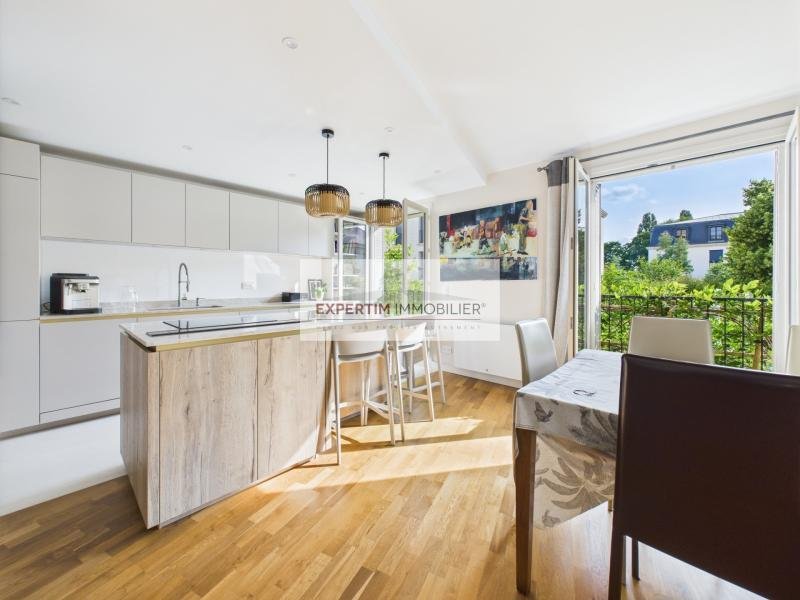 Apartment in Domaine National du Château, Versailles, France 3 - 17830365