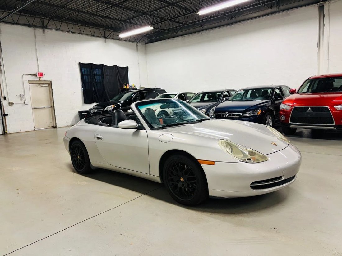 Cabriolet in Addison, IL, United States 4 - 17827945