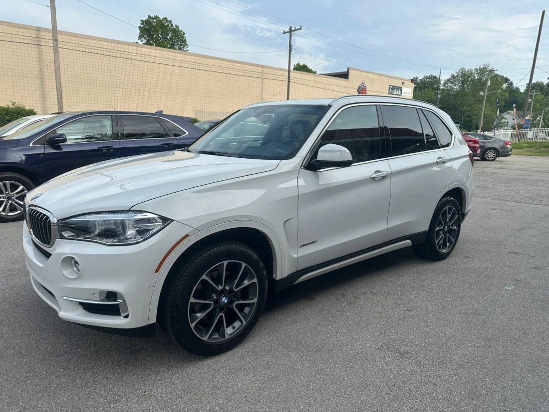 Suv in Louisville, KY, United States 2 - 17818693
