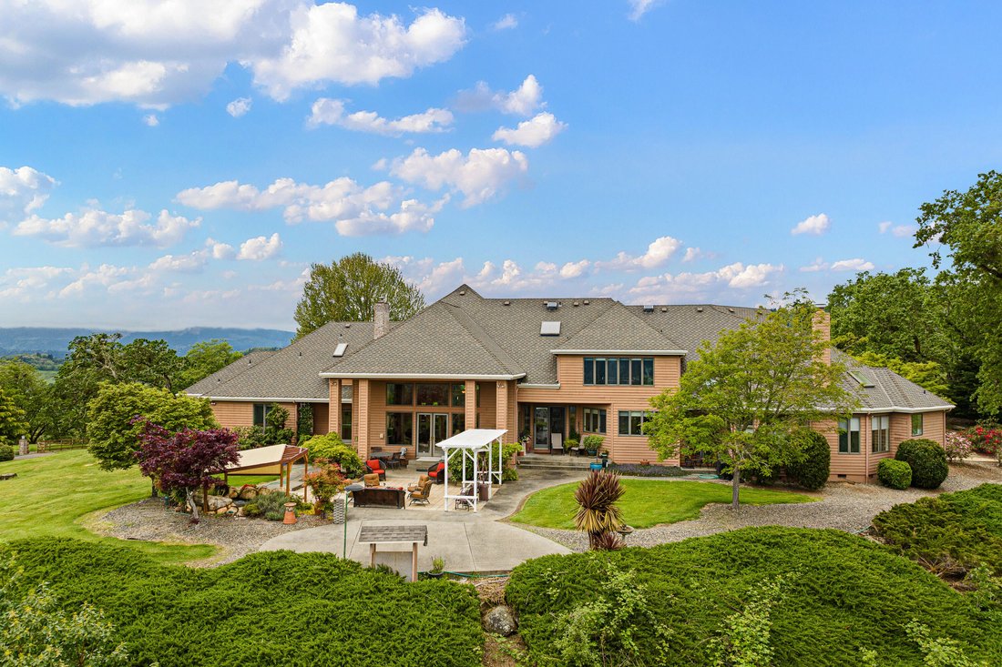 House in Roseburg, Oregon, United States 1 - 17822460