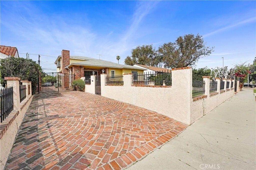 House in Los Angeles, California, United States 2 - 16947498