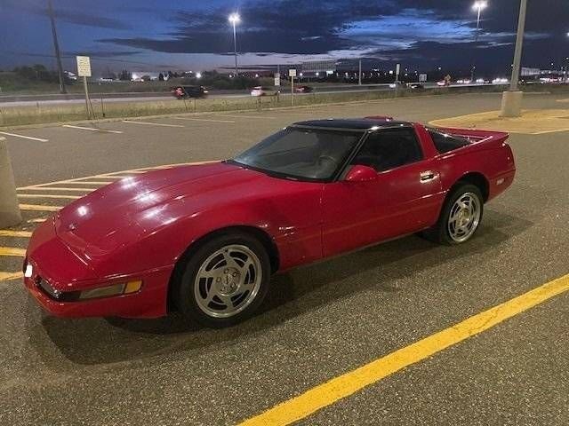 Coupe in Glendale, United States 1 - 17817466