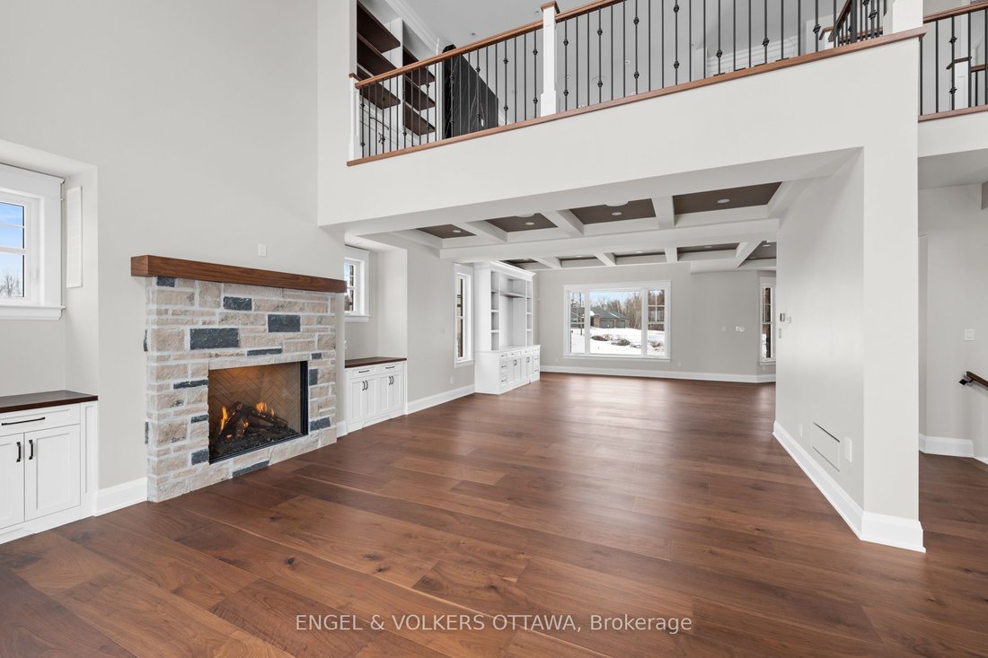 House in Ottawa, Ontario, Canada 4 - 17834257