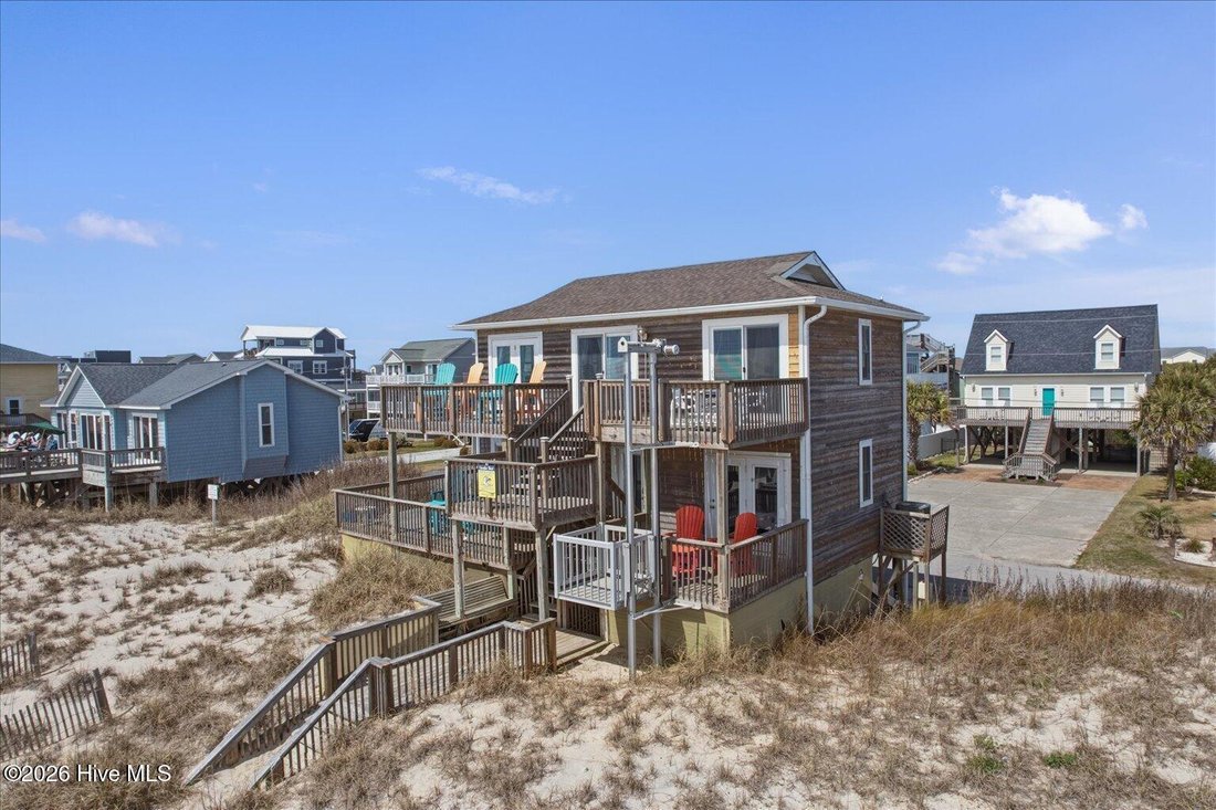 House in North Topsail Beach, North Carolina, United States 4 - 17828569