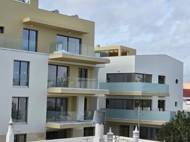 Apartment in Alvor, Algarve, Portugal 1 - 17817475