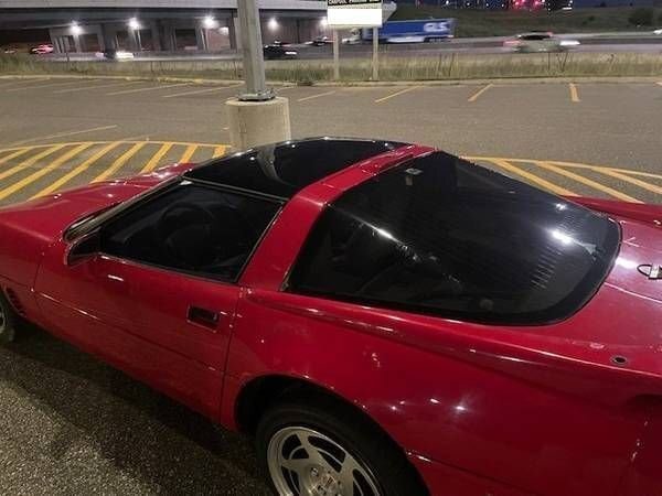Coupe in Glendale, United States 3 - 17817466