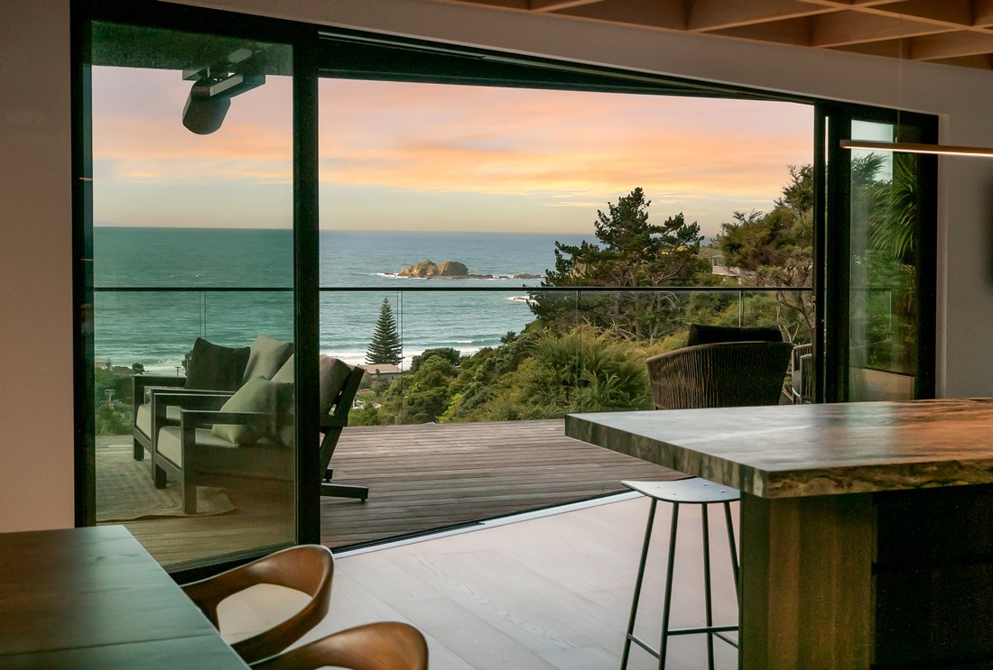 House in Waiheke Island, Auckland, New Zealand 2 - 17823242