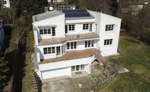 Villa in Klosterneuburg, Lower Austria, Austria 1