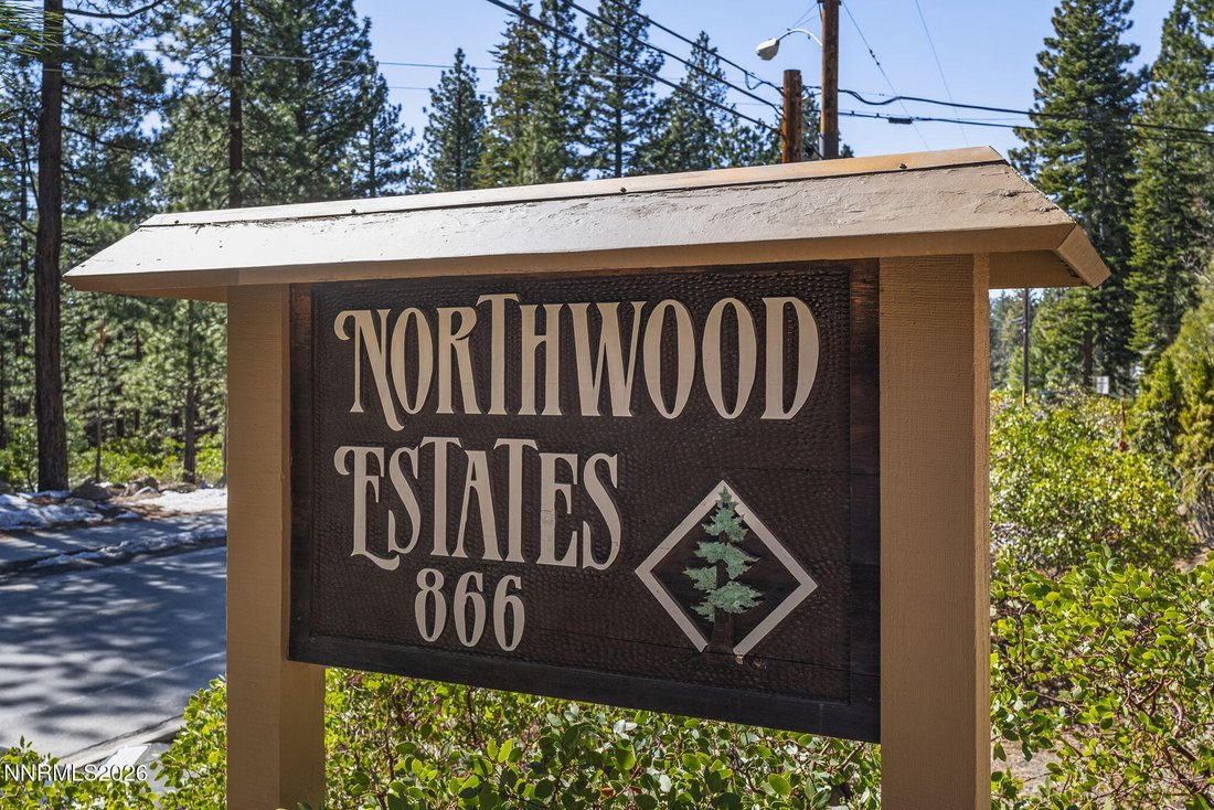 Condo in Incline Village, Nevada, United States 3 - 17826858