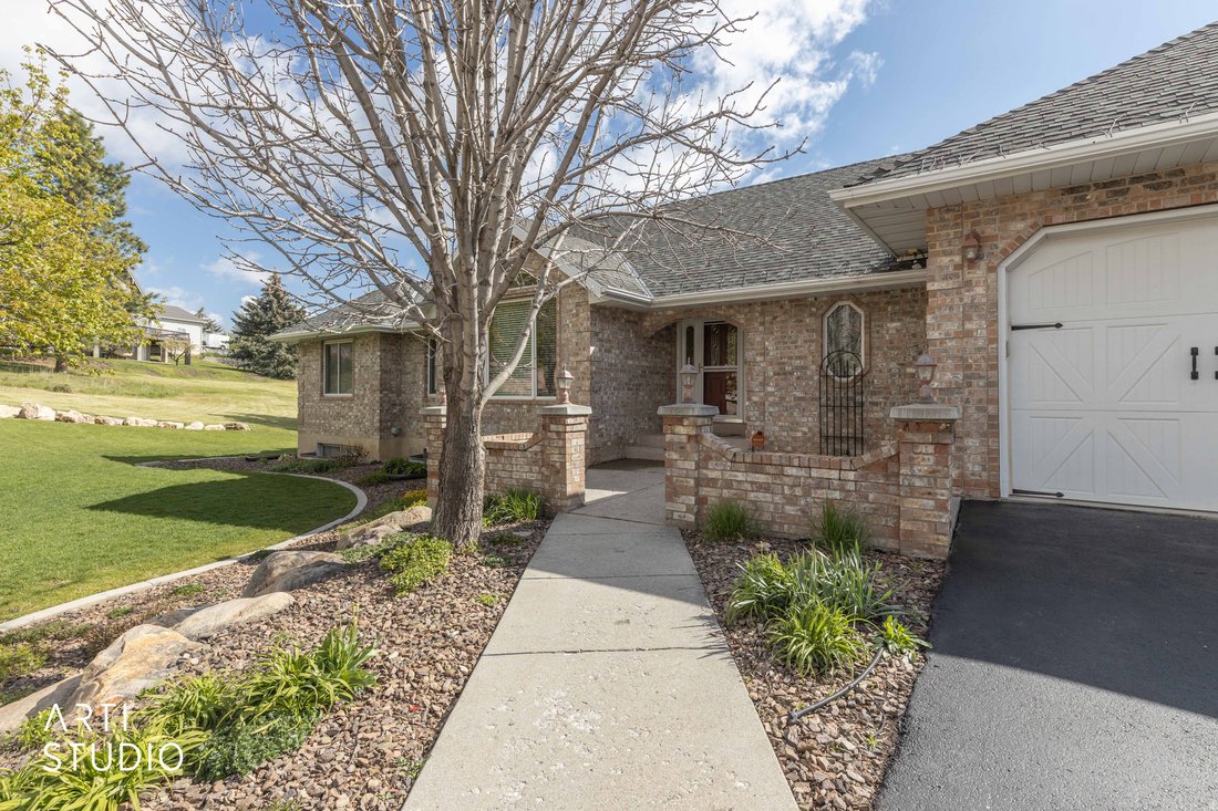 House in Eden, Utah, United States 5 - 17832906