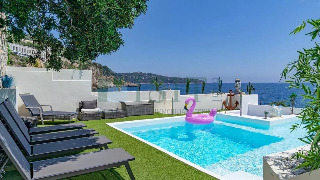 Villa in French Riviera, Provence-Alpes-Côte d'Azur, France 2 - 17825232