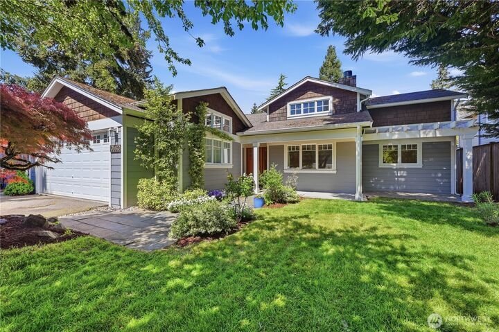 House in Bellevue, Washington, United States 1 - 17835033